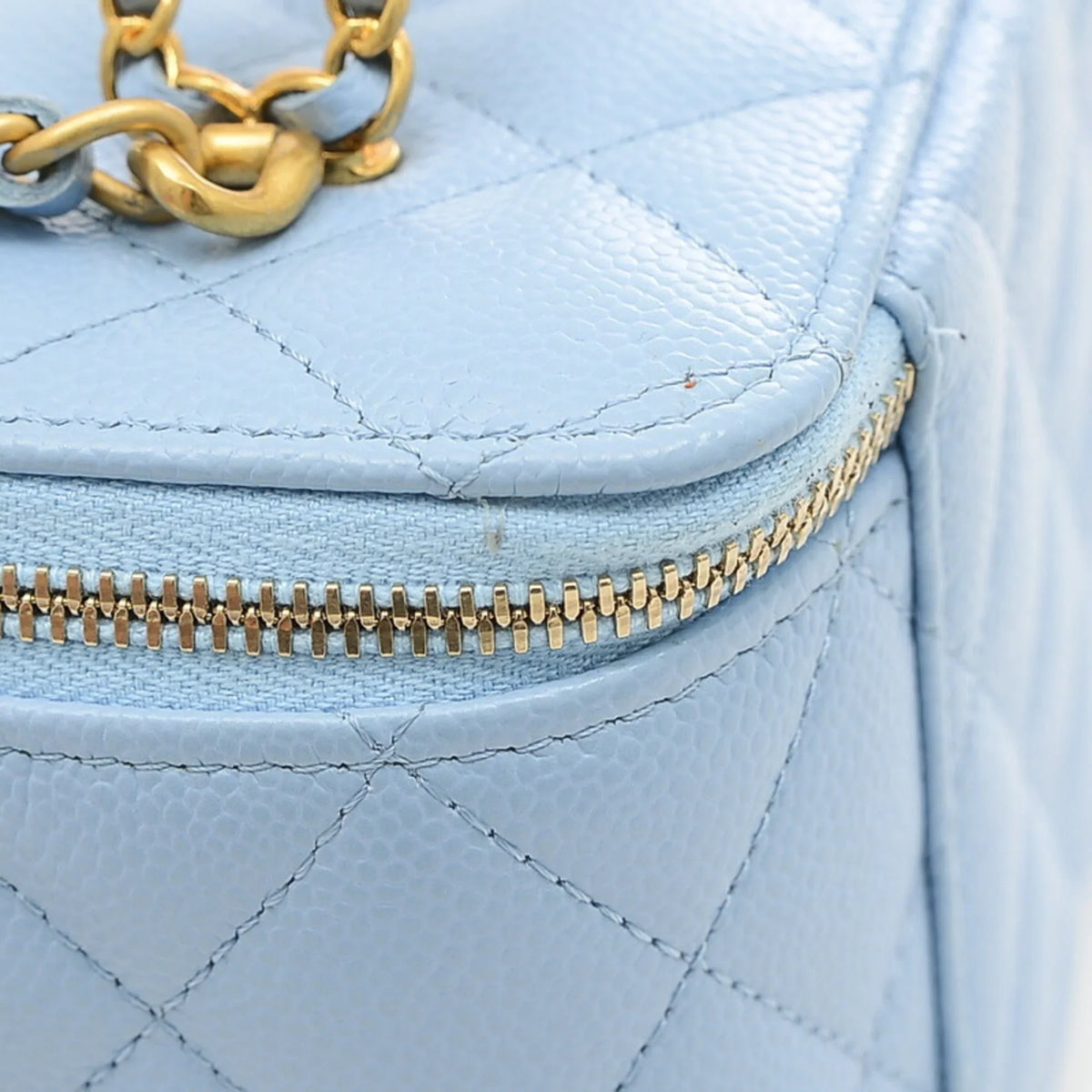 Pre-Owned Chanel Logo Handle Vanity Shoulder Bag Caviar Skin Blue Gold Hardware  (Good)