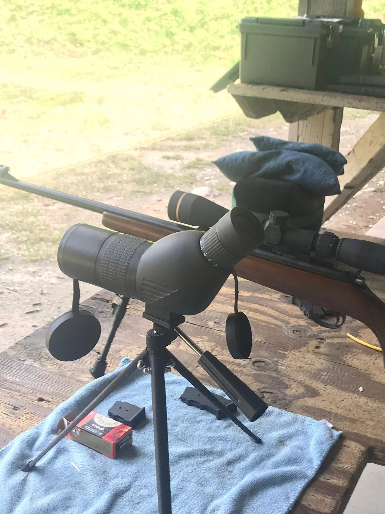 Roxant Authentic Blackbird High Definition Spotting Scope with Zoom - Rubber ..