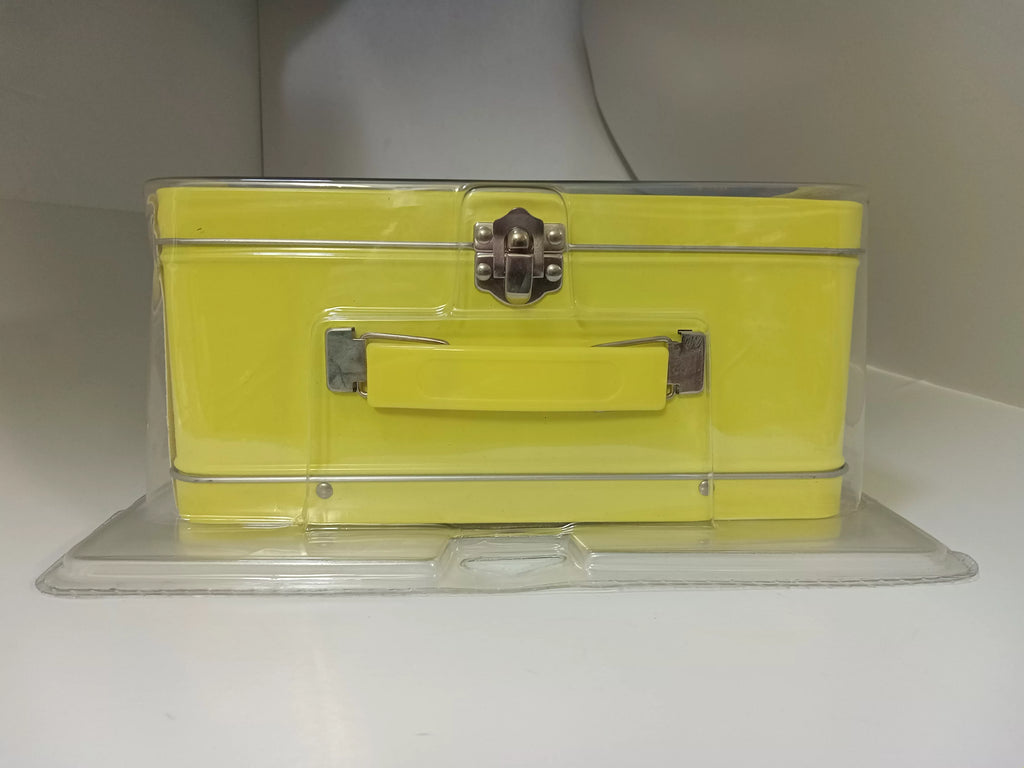 Factory Sealed Zelda lunch box - System Skin, Car Adapter and More for Nintendo  lite