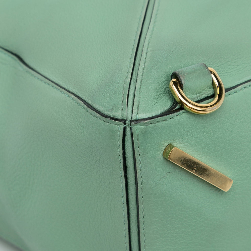 Pre-Owned Authenticated  Medium Puzzle Satchel Calf Leather Green Unisex (Good)