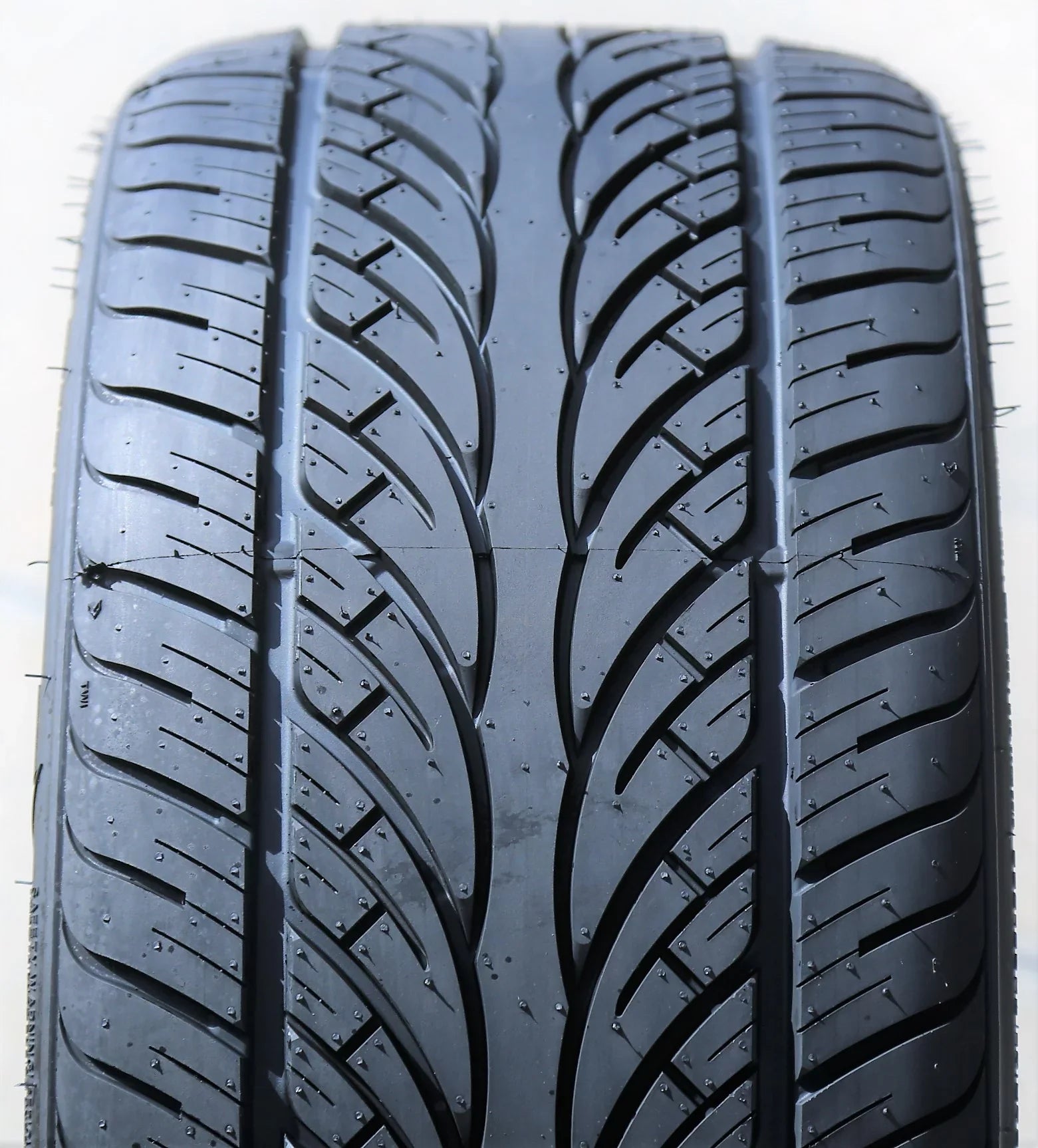 Pair of 2 () Venom Power Ragnarok Zero 255/30R20  92W  / Performance Tire Fits: 2016-23 Audi  Quattro Base