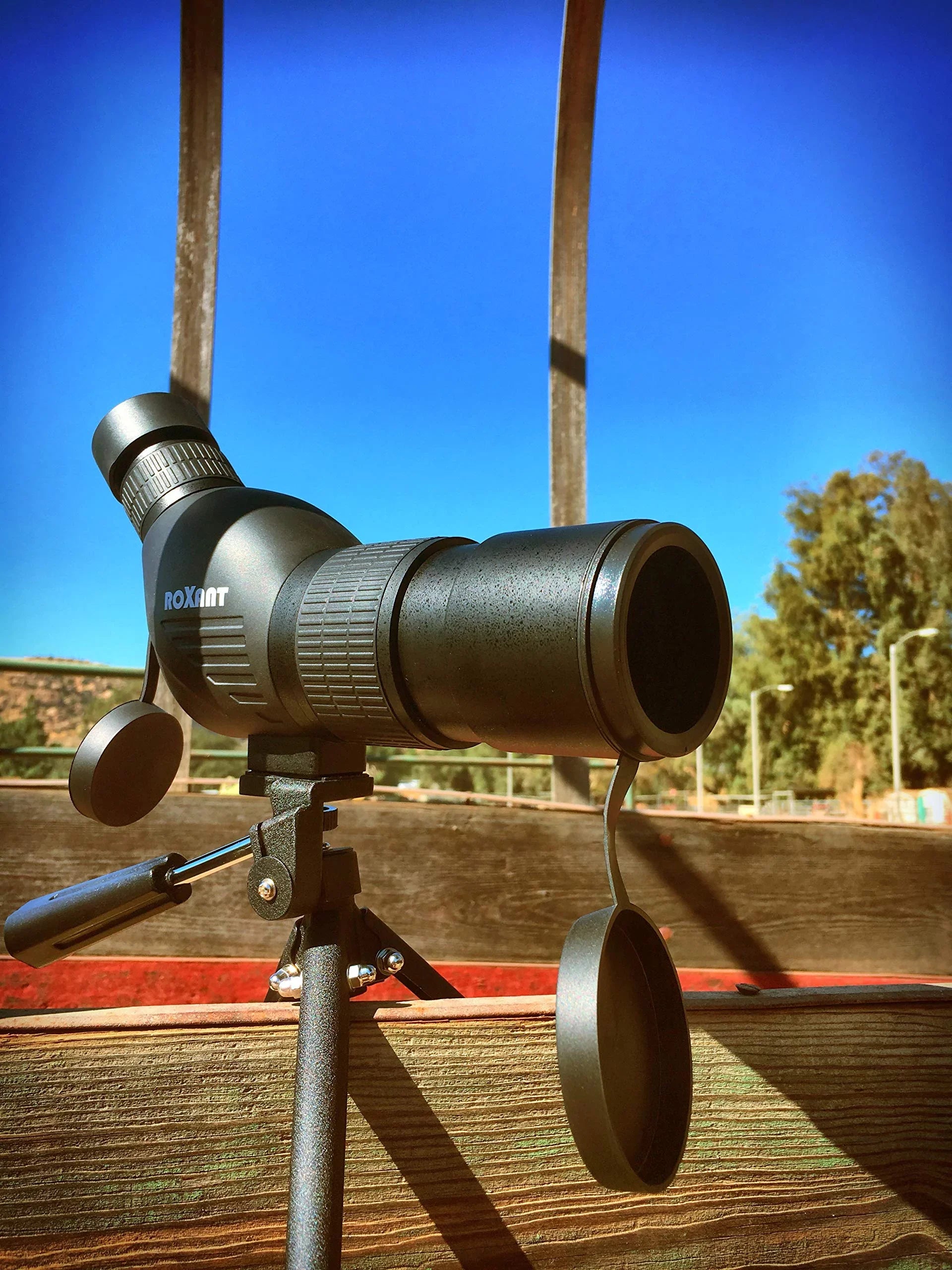 Roxant Authentic Blackbird High Definition Spotting Scope with Zoom - Rubber ..