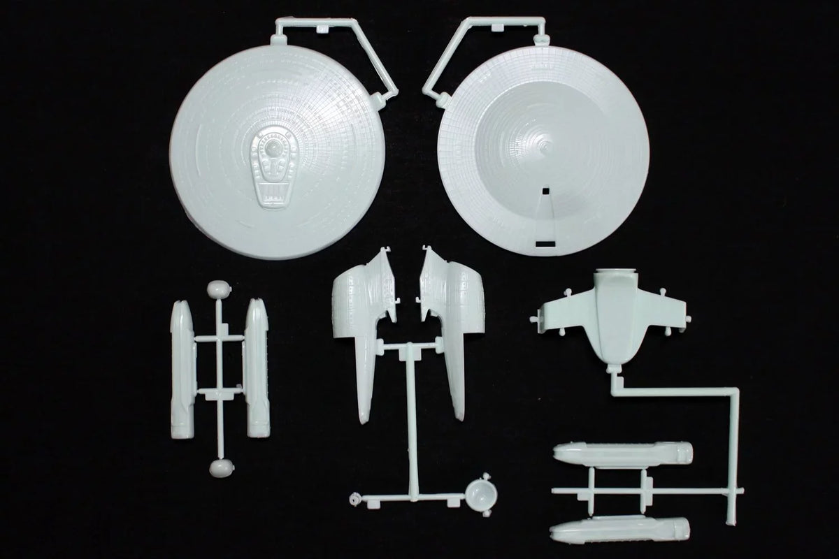 1/2500 Star Trek  Enterprise Box Set Snap  Plastic Models Space