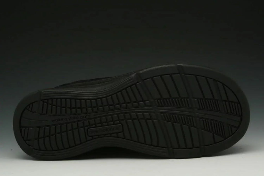 New Balance Womens Leather Double Strap Walking Shoes