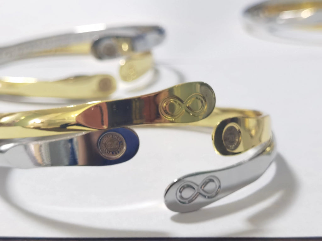 Friendship Bracelets, Infinity Bracelets, Best Friend Bracelets, Engraved Bracelets  would be lost without you- Infinity Sign